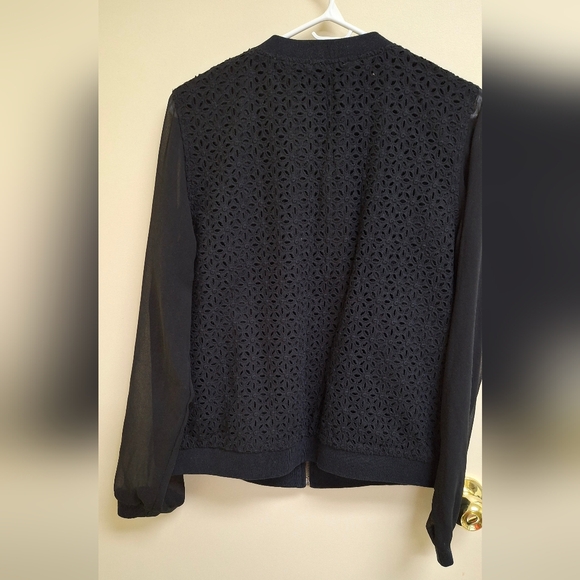 Cardigan - Picture 3 of 7